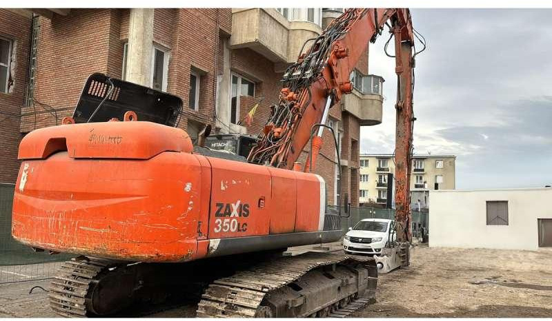 Hitachi ZX350LC-3 - Багер за разрушаване: снимка 5 Hitachi ZX350LC-3 - Багер за разрушаване: снимка 5