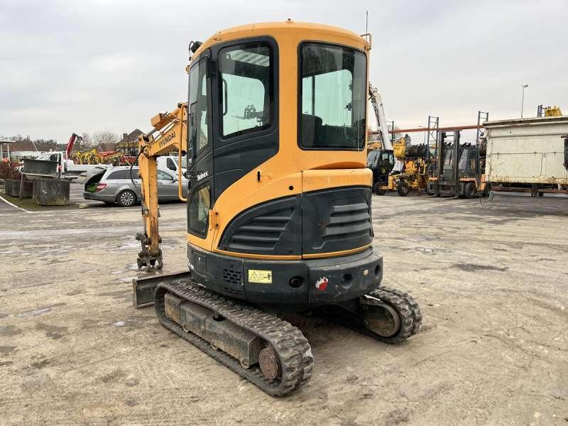 Hyundai ROBEX25Z-9A - Мини багер: снимка 5 Hyundai ROBEX25Z-9A - Мини багер: снимка 5