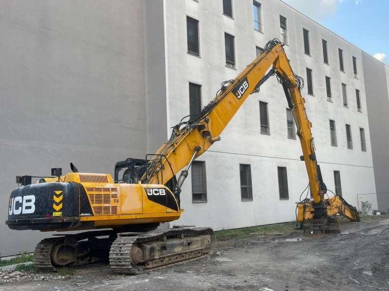 Jcb JS360 - Багер за разрушаване: снимка 1 Jcb JS360 - Багер за разрушаване: снимка 1