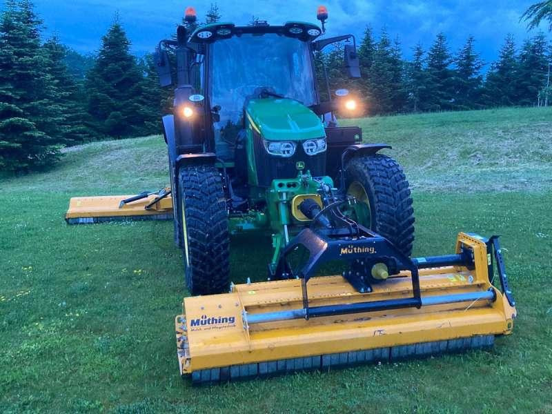 John Deere 6120M - Трактор: снимка 2 John Deere 6120M - Трактор: снимка 2