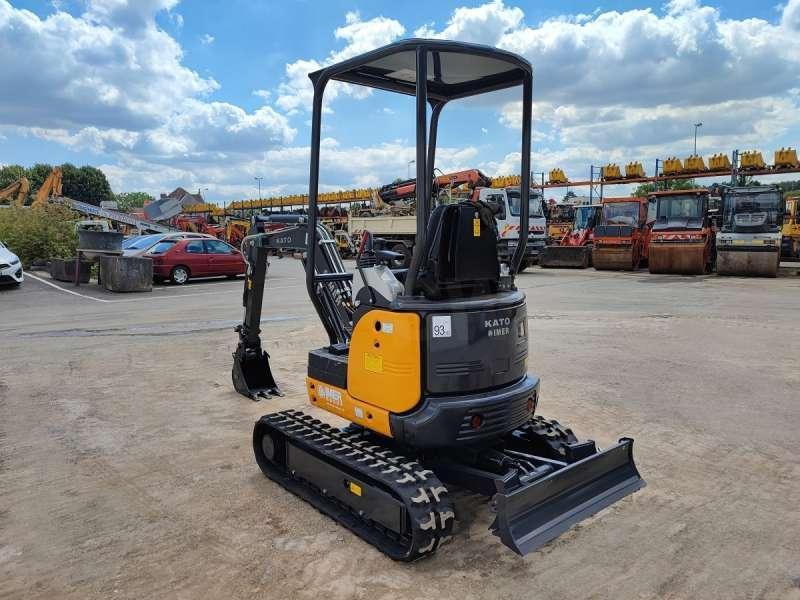Kato VXE HD 17 - Мини багер: снимка 5 Kato VXE HD 17 - Мини багер: снимка 5