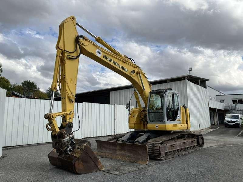 Kobelco SK235SRNLC-1ES - Верижен багер: снимка 2 Kobelco SK235SRNLC-1ES - Верижен багер: снимка 2
