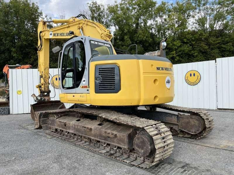 Kobelco SK235SRNLC-1ES - Верижен багер: снимка 4 Kobelco SK235SRNLC-1ES - Верижен багер: снимка 4