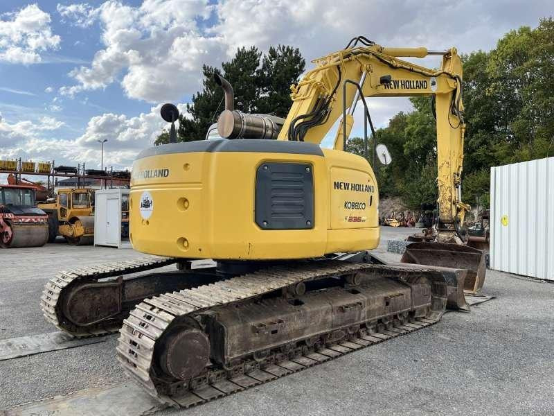 Kobelco SK235SRNLC-1ES - Верижен багер: снимка 5 Kobelco SK235SRNLC-1ES - Верижен багер: снимка 5
