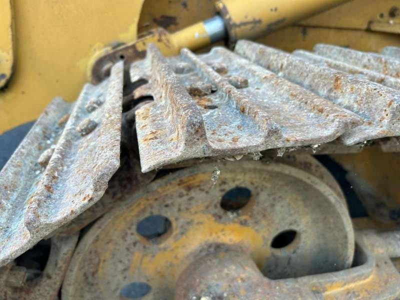 Верижен товарач Komatsu D21S-6: снимка 33