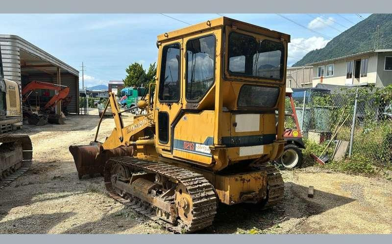 Верижен товарач Komatsu D21S-6: снимка 20