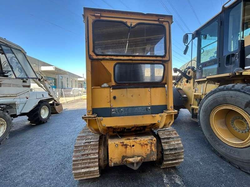 Верижен товарач Komatsu D21S-6: снимка 11