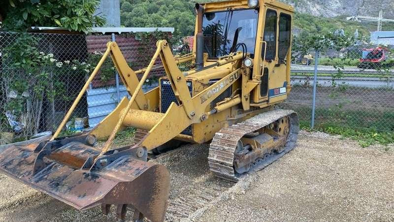 Komatsu D21S-6 - Верижен товарач: снимка 5 Komatsu D21S-6 - Верижен товарач: снимка 5