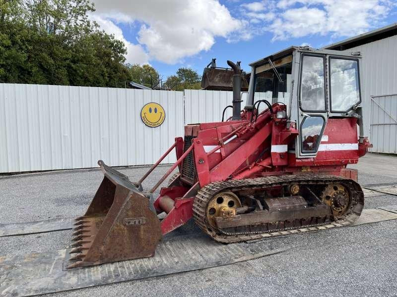 Komatsu D31S-20 - Верижен товарач: снимка 1 Komatsu D31S-20 - Верижен товарач: снимка 1