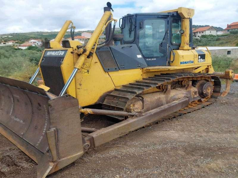 Komatsu D65EX-15 - Булдозер: снимка 4 Komatsu D65EX-15 - Булдозер: снимка 4
