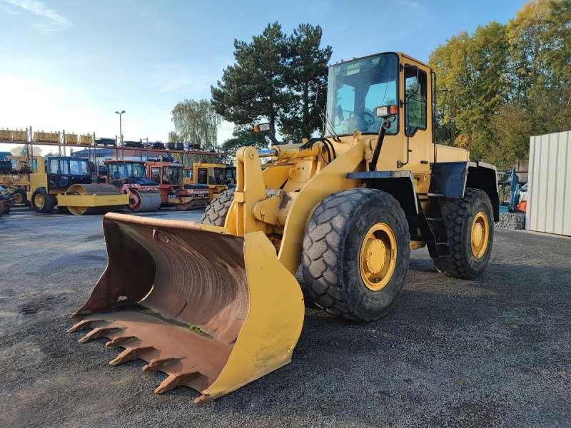 Komatsu WA270-3 - Колесен товарач: снимка 2 Komatsu WA270-3 - Колесен товарач: снимка 2