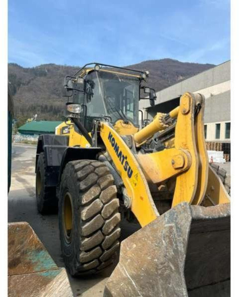 Komatsu WA320-7 - Колесен товарач: снимка 4 Komatsu WA320-7 - Колесен товарач: снимка 4