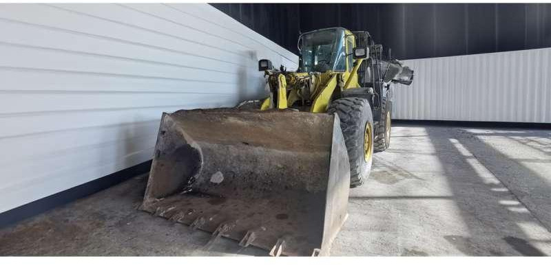 Komatsu WA470-3 - Колесен товарач: снимка 2 Komatsu WA470-3 - Колесен товарач: снимка 2