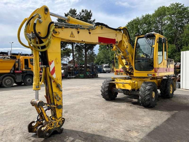 Liebherr A900 C LITRONIC - Колесен багер: снимка 2 Liebherr A900 C LITRONIC - Колесен багер: снимка 2