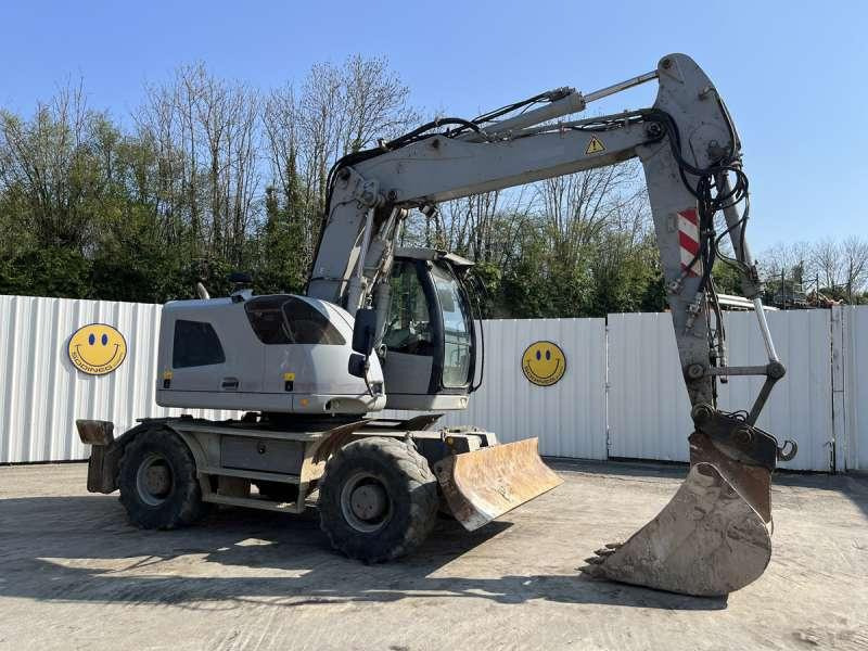 Liebherr A914 COMPACT - Колесен багер: снимка 1 Liebherr A914 COMPACT - Колесен багер: снимка 1