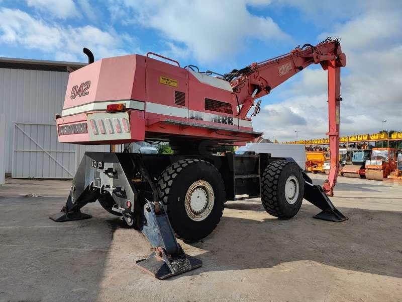 Liebherr A942 - Багер за манипулиране на материали: снимка 5 Liebherr A942 - Багер за манипулиране на материали: снимка 5