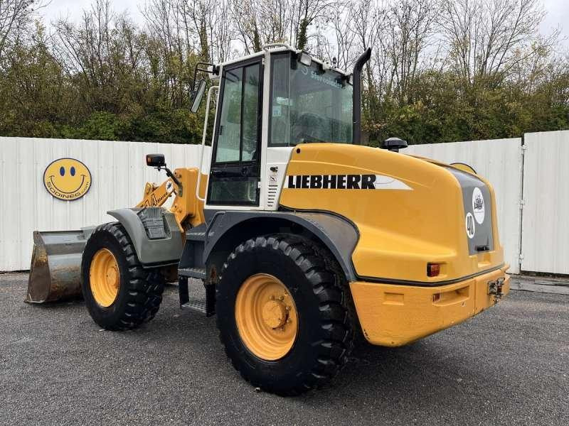 Liebherr L514 Stereo - Колесен товарач: снимка 4 Liebherr L514 Stereo - Колесен товарач: снимка 4
