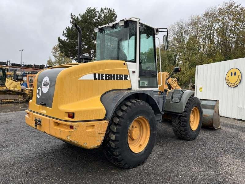 Liebherr L514 Stereo - Колесен товарач: снимка 5 Liebherr L514 Stereo - Колесен товарач: снимка 5