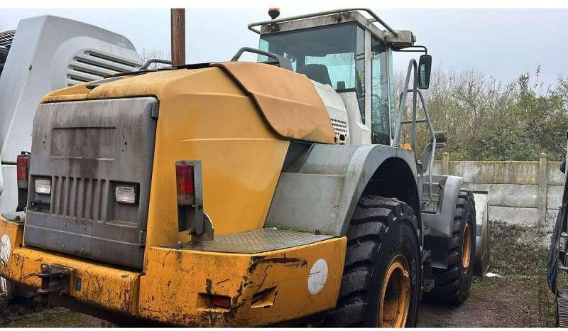 Liebherr L544 2PLUS2 - Колесен товарач: снимка 2 Liebherr L544 2PLUS2 - Колесен товарач: снимка 2