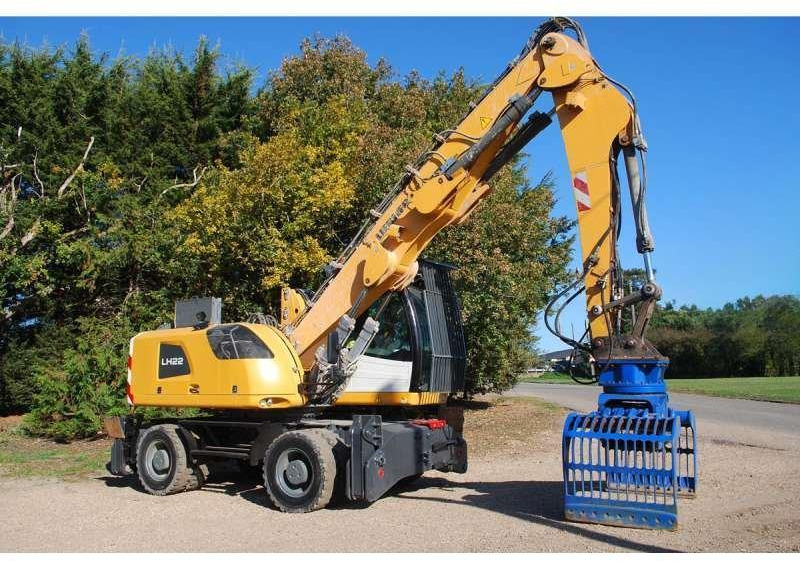 Liebherr LH22M LITRONIC - Багер за манипулиране на материали: снимка 2 Liebherr LH22M LITRONIC - Багер за манипулиране на материали: снимка 2