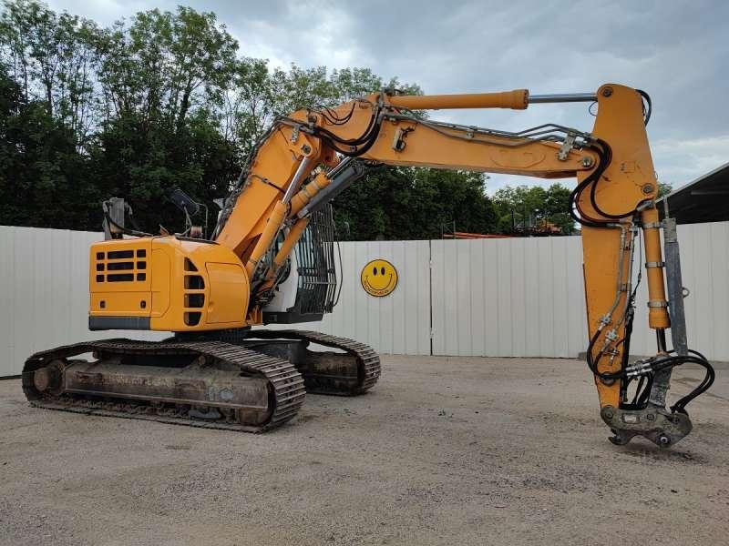 Liebherr R924 Compact Litronic - Верижен багер: снимка 1 Liebherr R924 Compact Litronic - Верижен багер: снимка 1