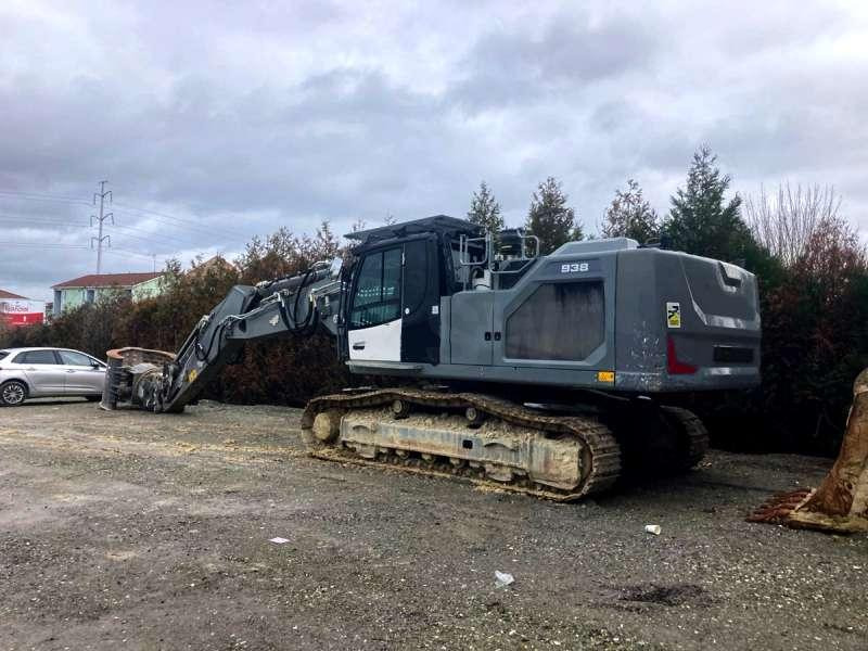 Liebherr R938 LC - Верижен багер: снимка 1 Liebherr R938 LC - Верижен багер: снимка 1