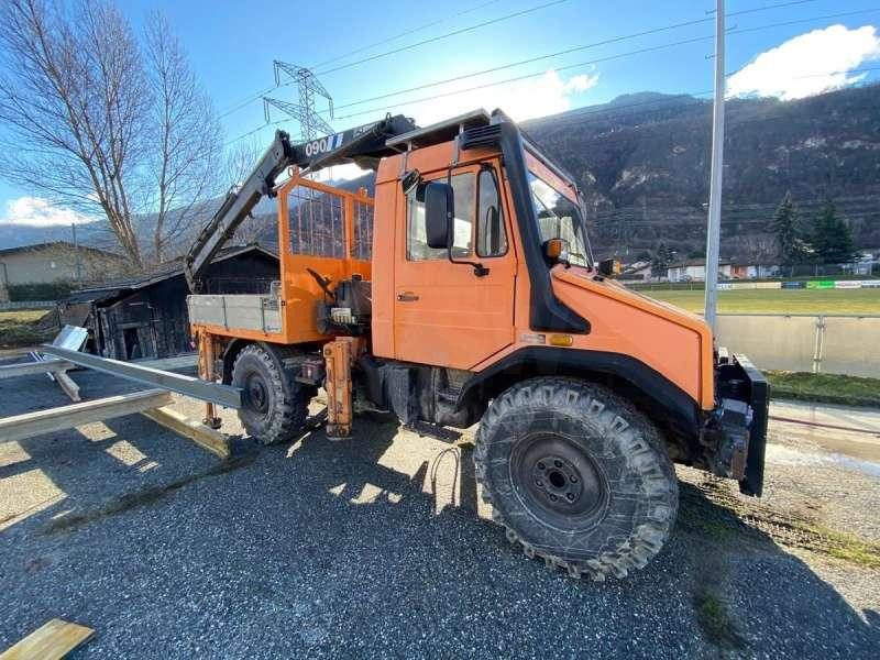 Mercedes UNIMOG U 140 MACHINE SUISSE - Самосвал камион: снимка 1 Mercedes UNIMOG U 140 MACHINE SUISSE - Самосвал камион: снимка 1