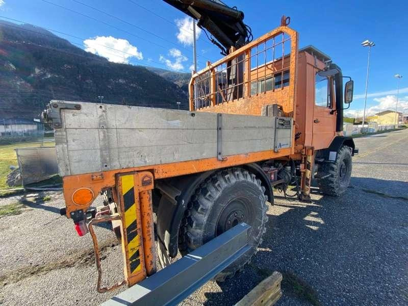 Mercedes UNIMOG U 140 MACHINE SUISSE - Самосвал камион: снимка 2 Mercedes UNIMOG U 140 MACHINE SUISSE - Самосвал камион: снимка 2