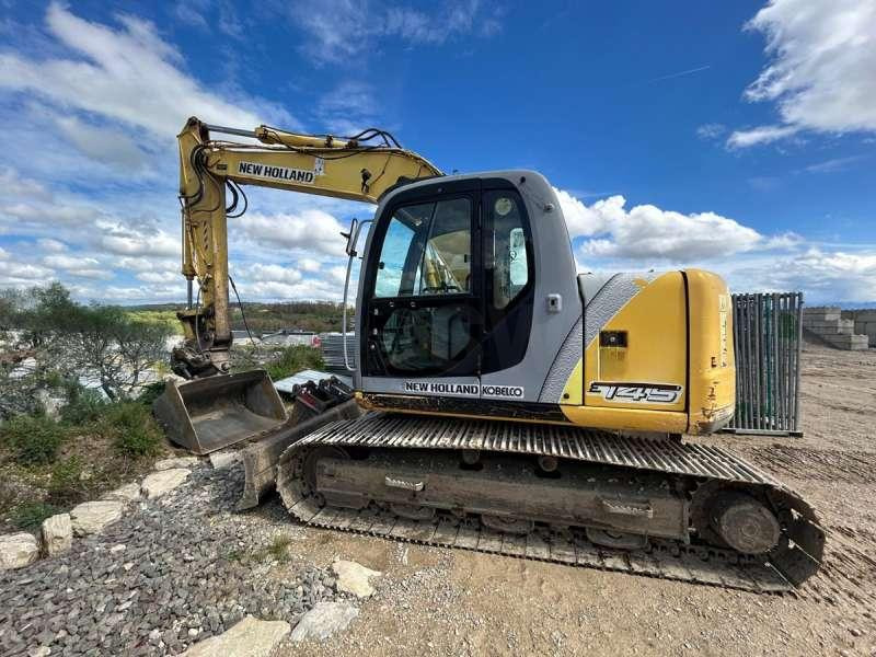 New Holland E145 - Верижен багер: снимка 2 New Holland E145 - Верижен багер: снимка 2