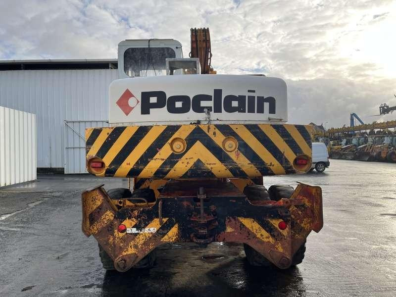 Колесен багер Poclain P60: снимка 10