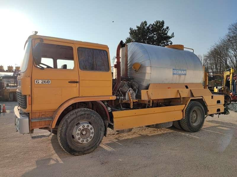 Renault G260 - Гудронатор: снимка 3 Renault G260 - Гудронатор: снимка 3