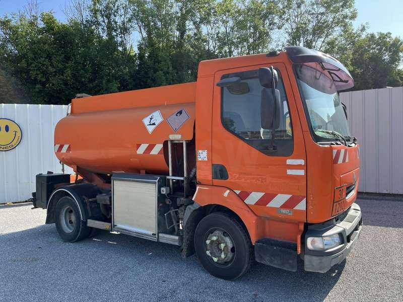 Renault MIDLUM 180 DCI - Камион цистерна: снимка 1 Renault MIDLUM 180 DCI - Камион цистерна: снимка 1