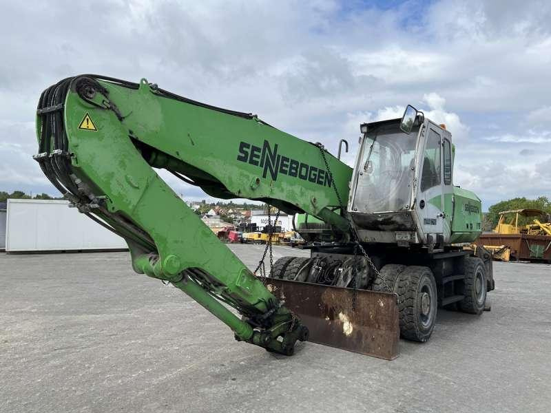 Sennebogen 818 - Багер за манипулиране на материали: снимка 2 Sennebogen 818 - Багер за манипулиране на материали: снимка 2