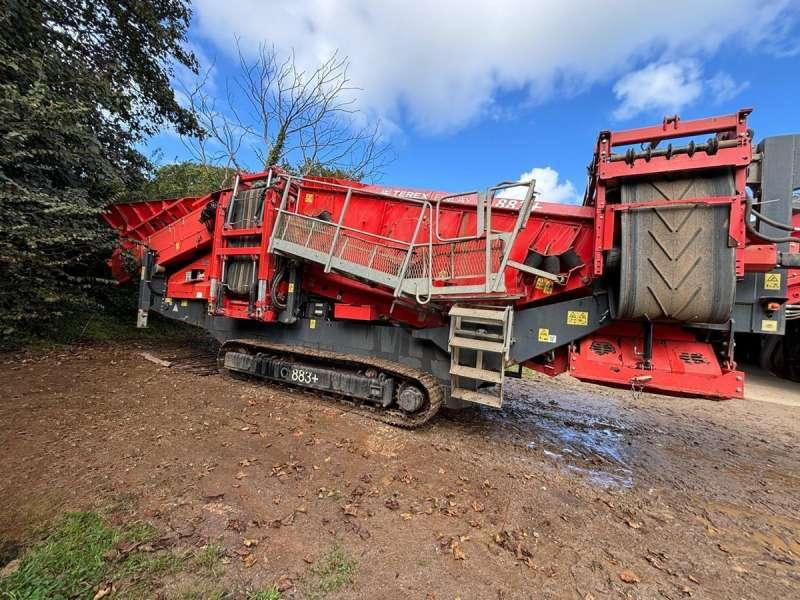Terex FINLAY 883+ - Пресевна инсталация: снимка 2 Terex FINLAY 883+ - Пресевна инсталация: снимка 2