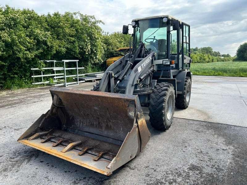 Колесен товарач Terex TL70S: снимка 9