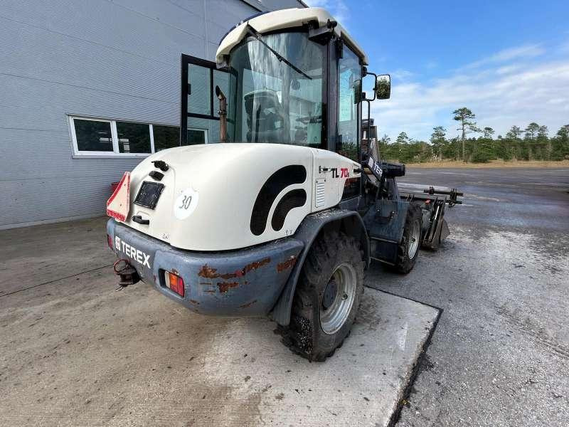 Колесен товарач Terex TL70S: снимка 38
