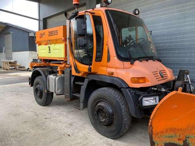 Unimog UNIMOG - Снегорин: снимка 1 Unimog UNIMOG - Снегорин: снимка 1