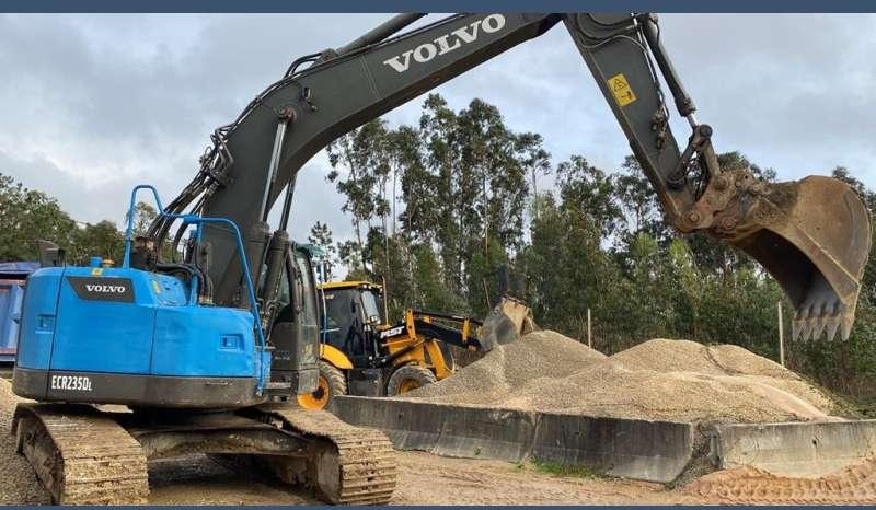 Volvo ECR235DL - Верижен багер: снимка 1 Volvo ECR235DL - Верижен багер: снимка 1