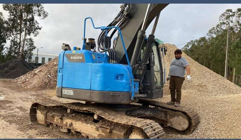 Volvo ECR235DL - Верижен багер: снимка 4 Volvo ECR235DL - Верижен багер: снимка 4