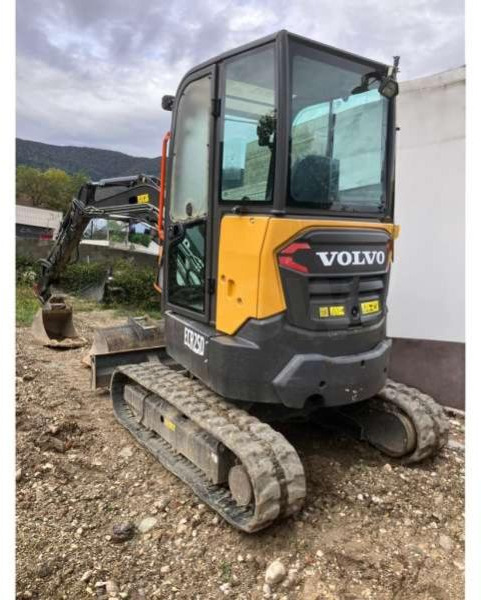 Volvo ECR25D - Мини багер: снимка 2 Volvo ECR25D - Мини багер: снимка 2