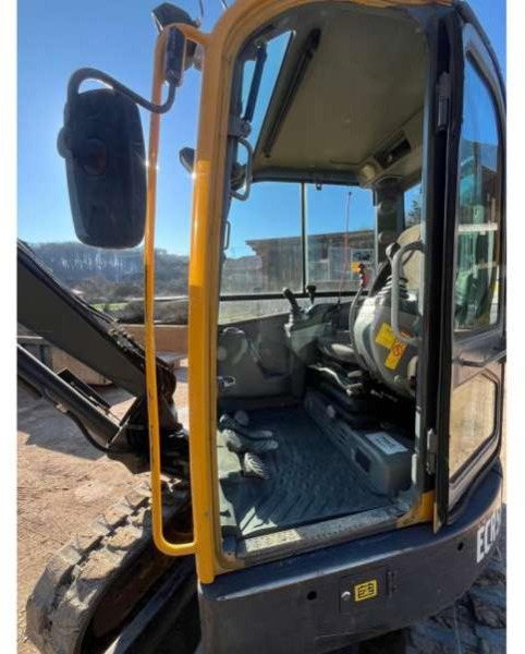 Volvo ECR58 - Мини багер: снимка 5 Volvo ECR58 - Мини багер: снимка 5