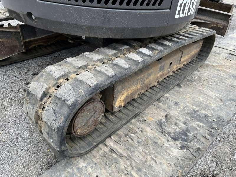Мини багер Volvo ECR58: снимка 22