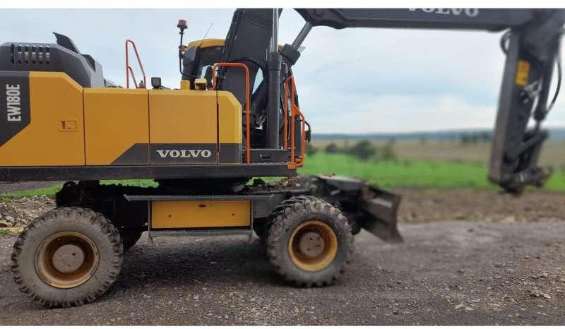 Volvo EW180E - Колесен багер: снимка 2 Volvo EW180E - Колесен багер: снимка 2