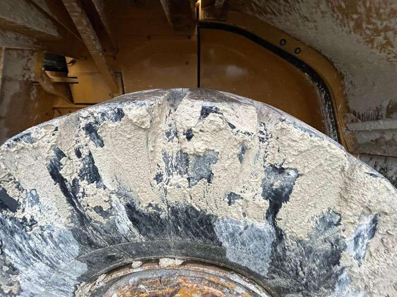Колесен товарач Volvo L220H: снимка 19