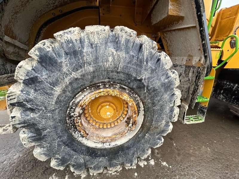 Колесен товарач Volvo L220H: снимка 24