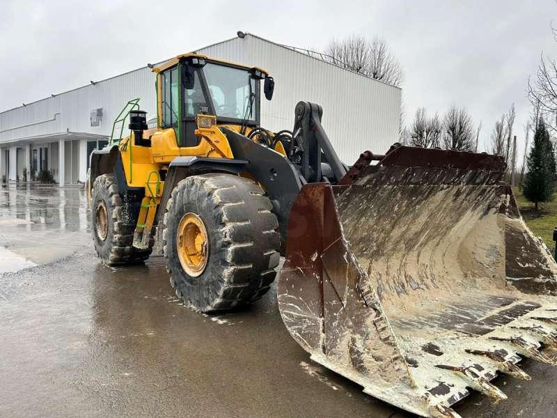 Volvo L220H - Колесен товарач: снимка 3 Volvo L220H - Колесен товарач: снимка 3