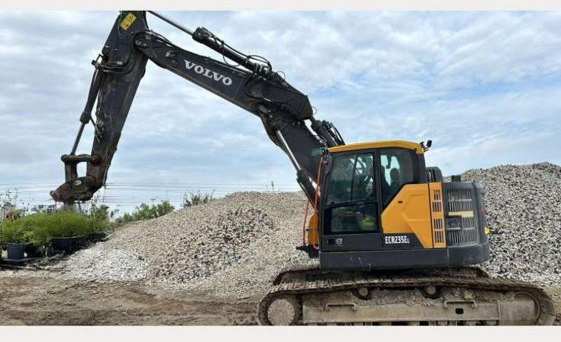 Volvo Pelle sur Chenilles ECR235EL - Верижен багер: снимка 1 Volvo Pelle sur Chenilles ECR235EL - Верижен багер: снимка 1