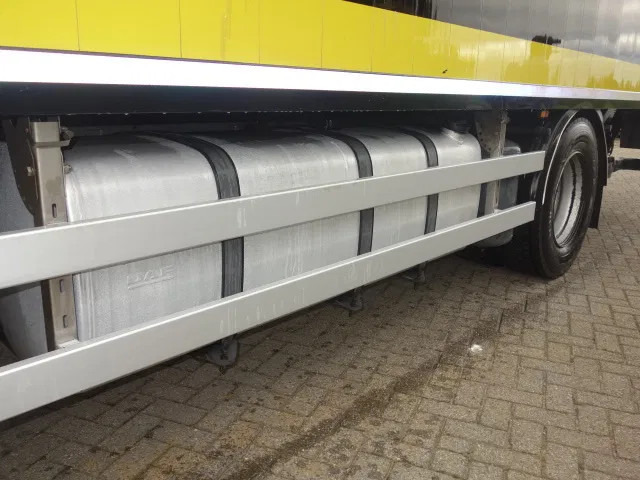 DAF CF 290 ALUGESLOTENBAK EN KLEP 2500 KG,GVW 20.500 KG - Камион фургон: снимка 5 DAF CF 290 ALUGESLOTENBAK EN KLEP 2500 KG,GVW 20.500 KG - Камион фургон: снимка 5