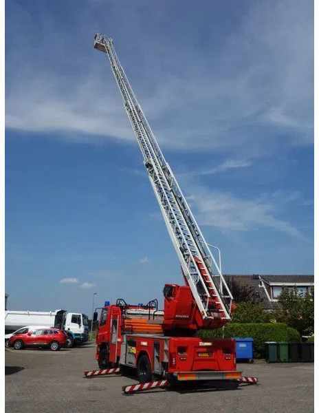 DAF CF 75.310 magirius 30 meter - Камион: снимка 2 DAF CF 75.310 magirius 30 meter - Камион: снимка 2