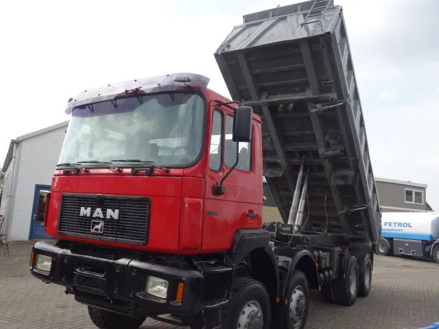 MAN 35-403 meiller kipper 8x6 - Самосвал камион: снимка 2 MAN 35-403 meiller kipper 8x6 - Самосвал камион: снимка 2